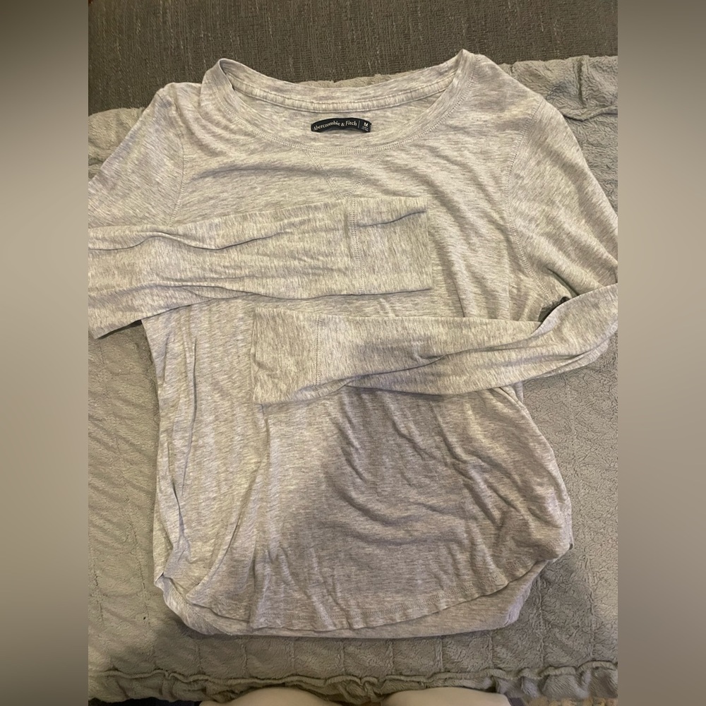 Light grey Abercrombie long sleeve size medium